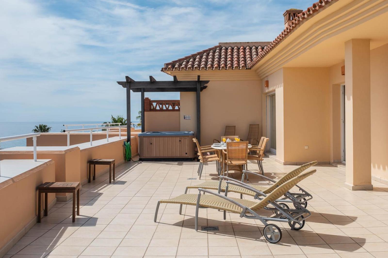 Malibu Mansions By The Beach By Alfresco Stays El Faro Exterior foto